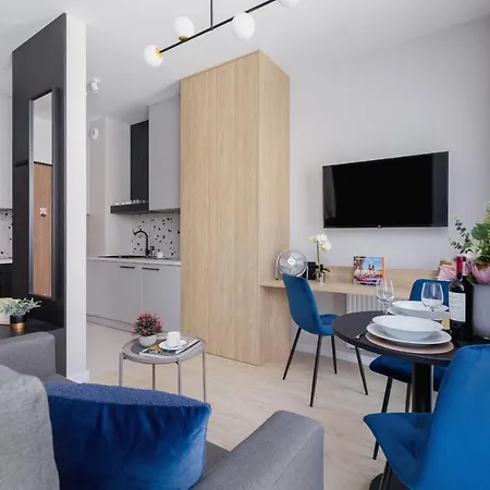 Casa Feliz Zablocie For 4 Guests Cracow By Renters