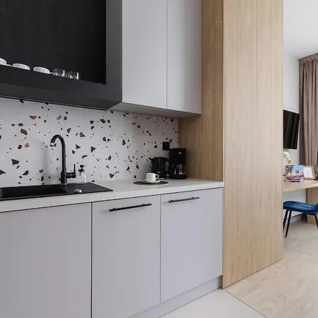 Casa Feliz Zablocie For 4 Guests Cracow By Renters דירה