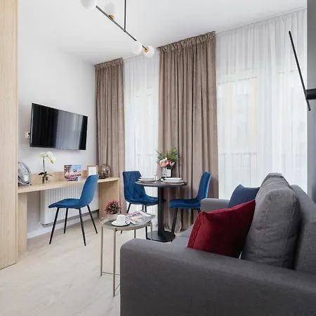 Casa Feliz Zablocie For 4 Guests Cracow By Renters