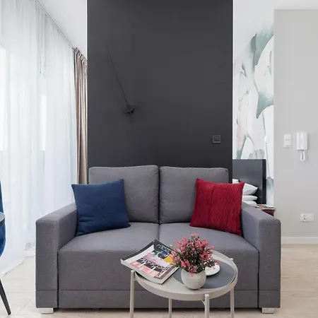 Casa Feliz Zabłocie For 4 Guests Cracow By Renters *